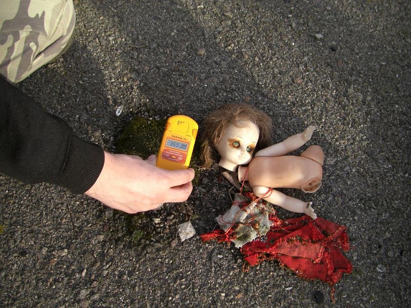 pripyat_376.jpg - Radioactive doll